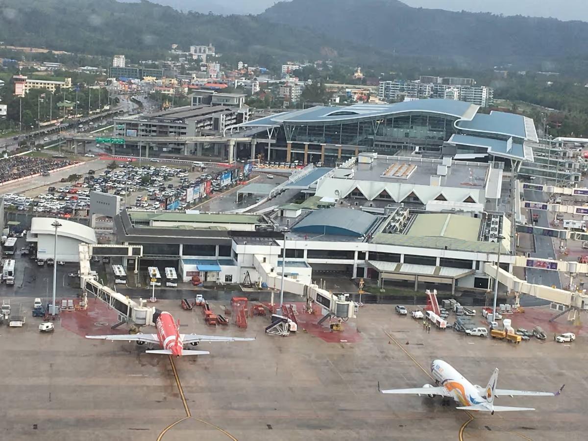 Tassa di uscita dalla Thailandia nel 2026: 1000 baht per volo