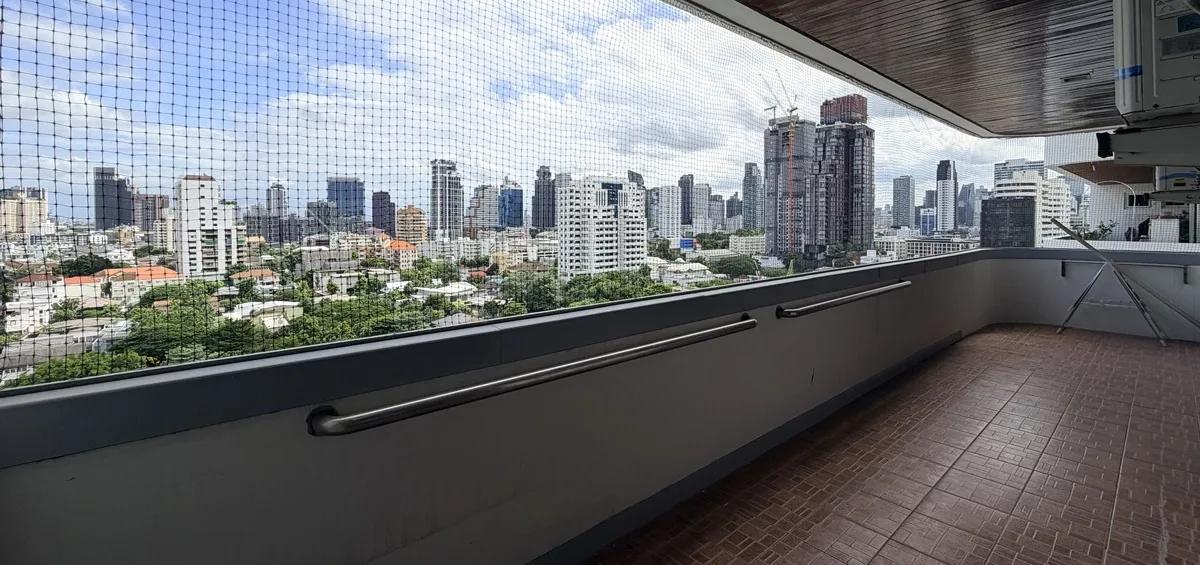 Oriental Towers Ekkamai 12