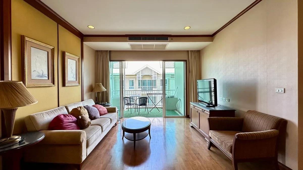 The Bangkok Sukhumvit 43