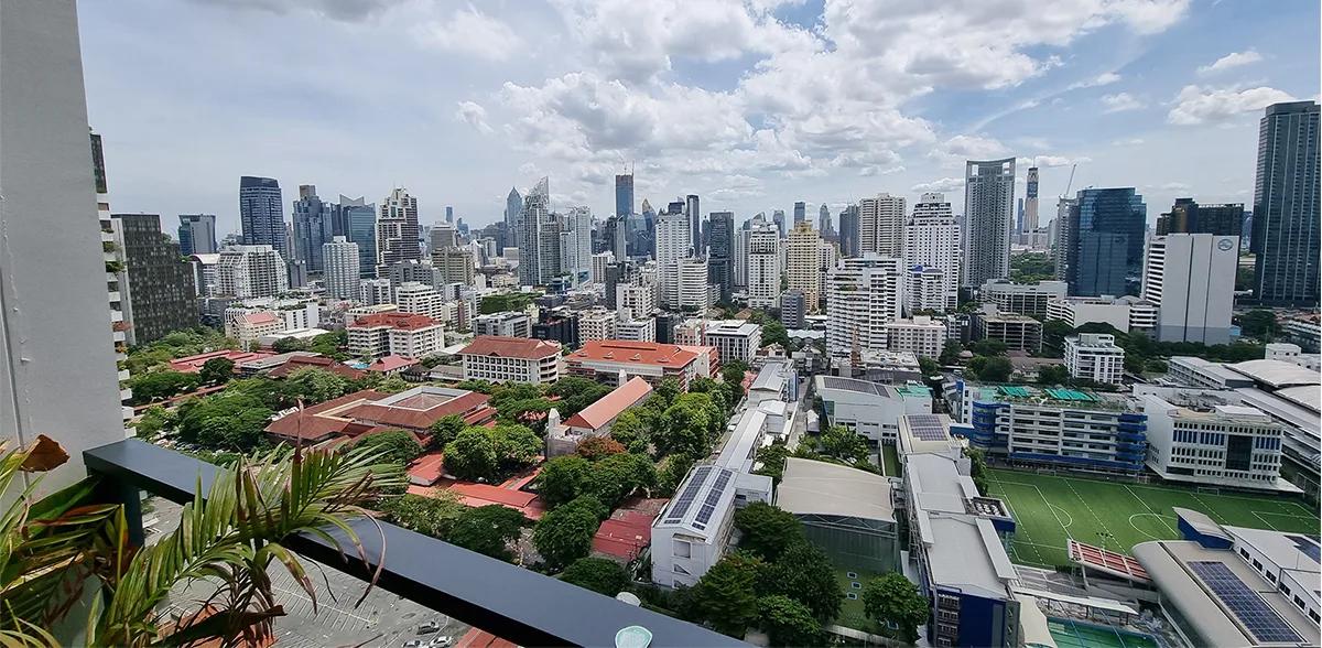 The Lofts Asoke Sukhumvit 21